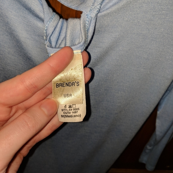 Deep v-neck crisscross back top - medium - Picture 3 of 5